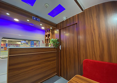 軌道交通（tōng）服務（wù）間